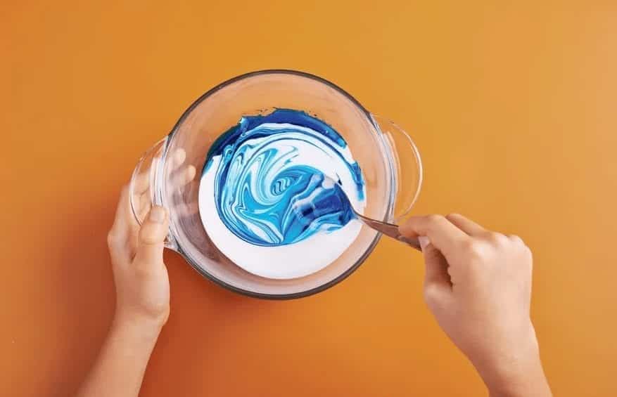 Como fazer Slime sem bórax: 14 receitas criativas e seguras para amoeba  caseira