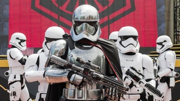 Qual a ordem certa para assistir os filmes Star Wars em 2023?