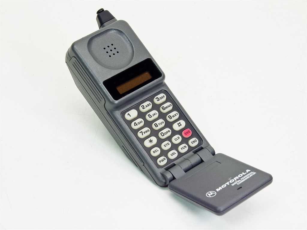 Primeiro telefone móvel, o celular foi inventado em 1973