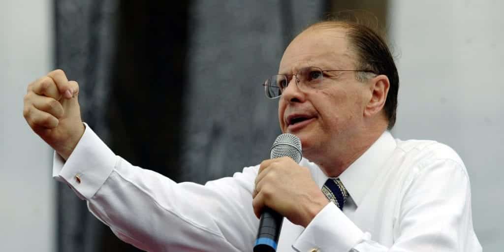Edir Macedo Edir Macedo, história e vida do fundador da Igreja Universal e da Record