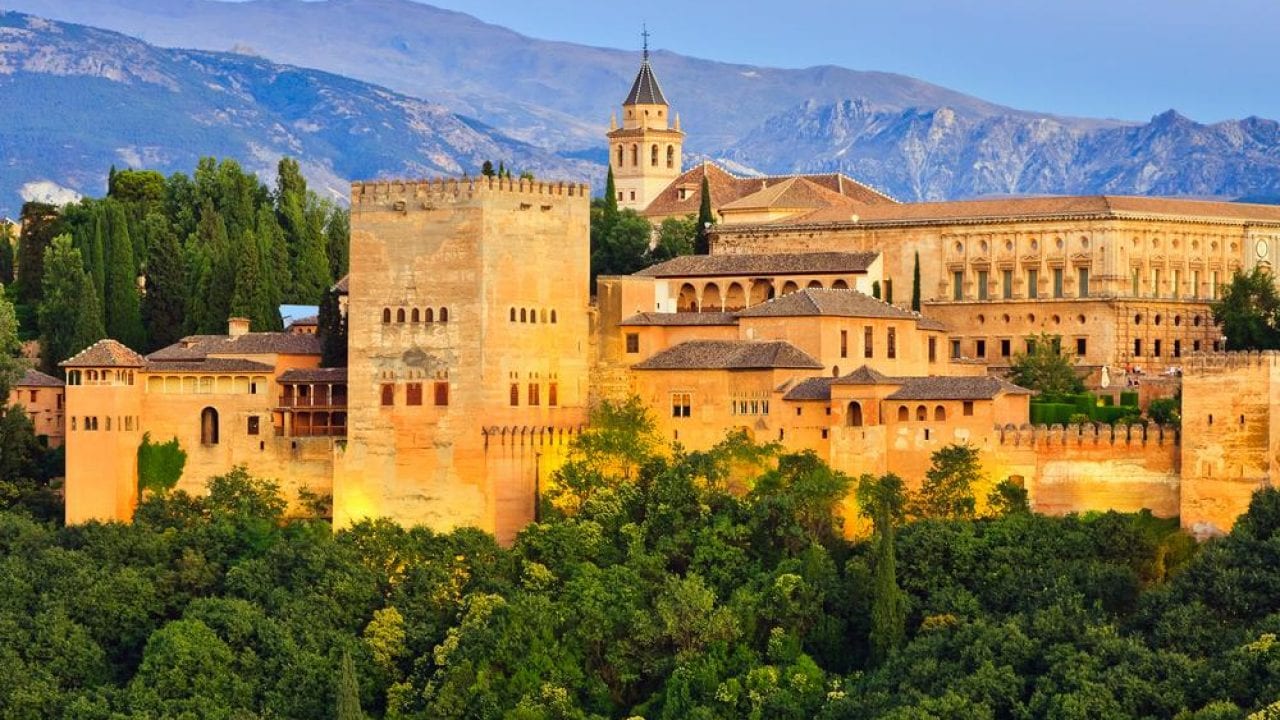 Espanha- Top 10 cidades, política, religião, geografia, e + curiosidades