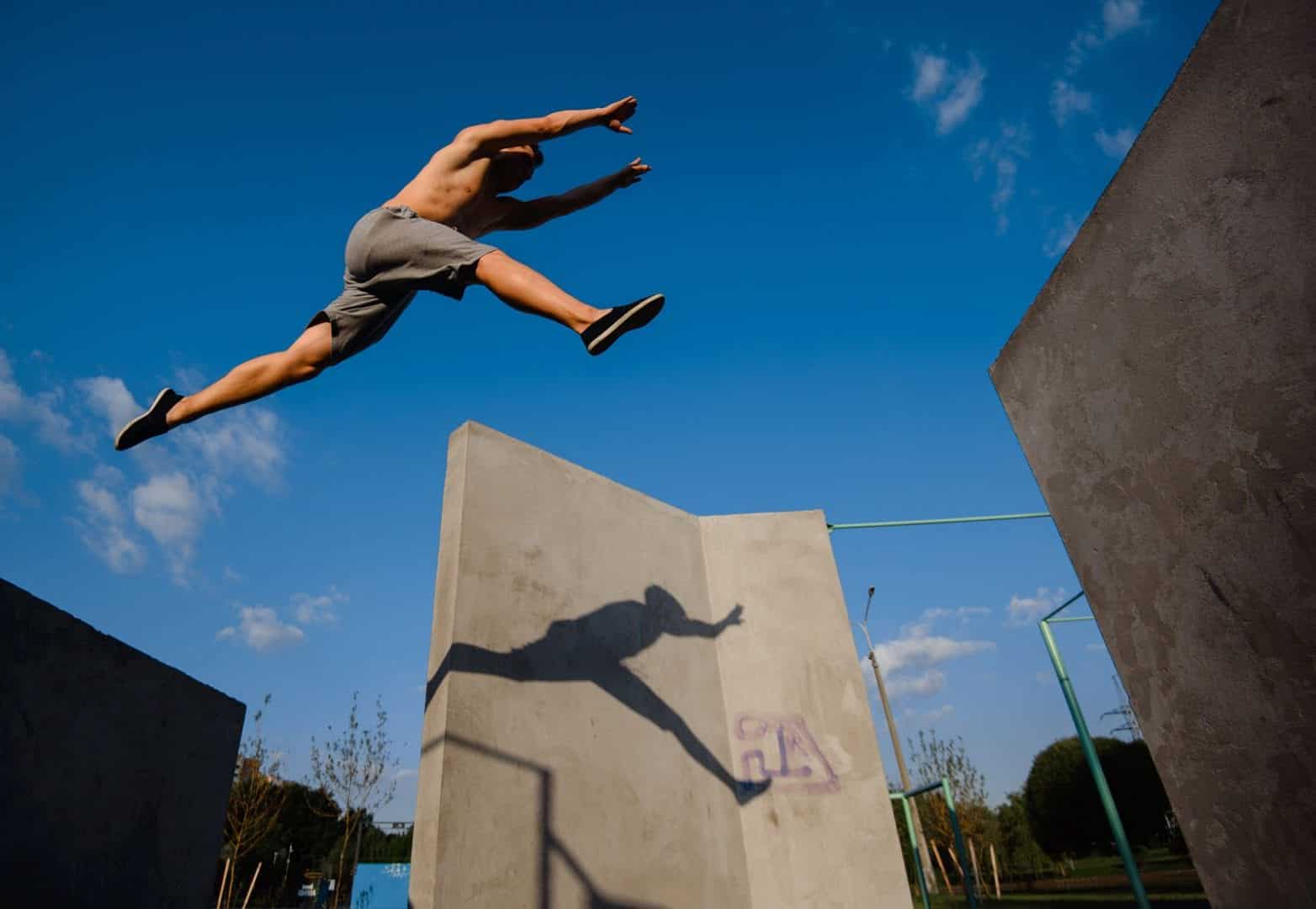 CALANGO VICIOU EM PARKOUR 