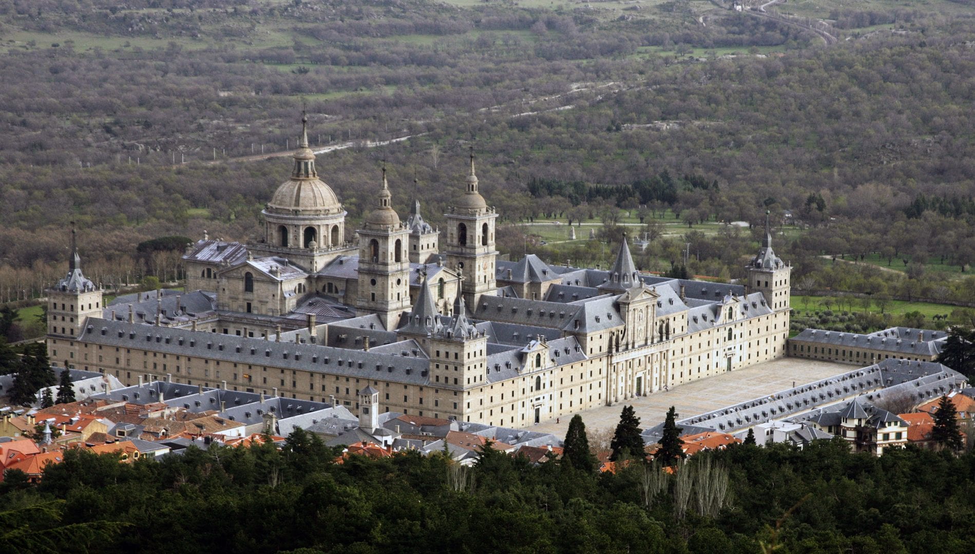 Mosteiros - Conheça sua história e os mais incríveis para se visitar