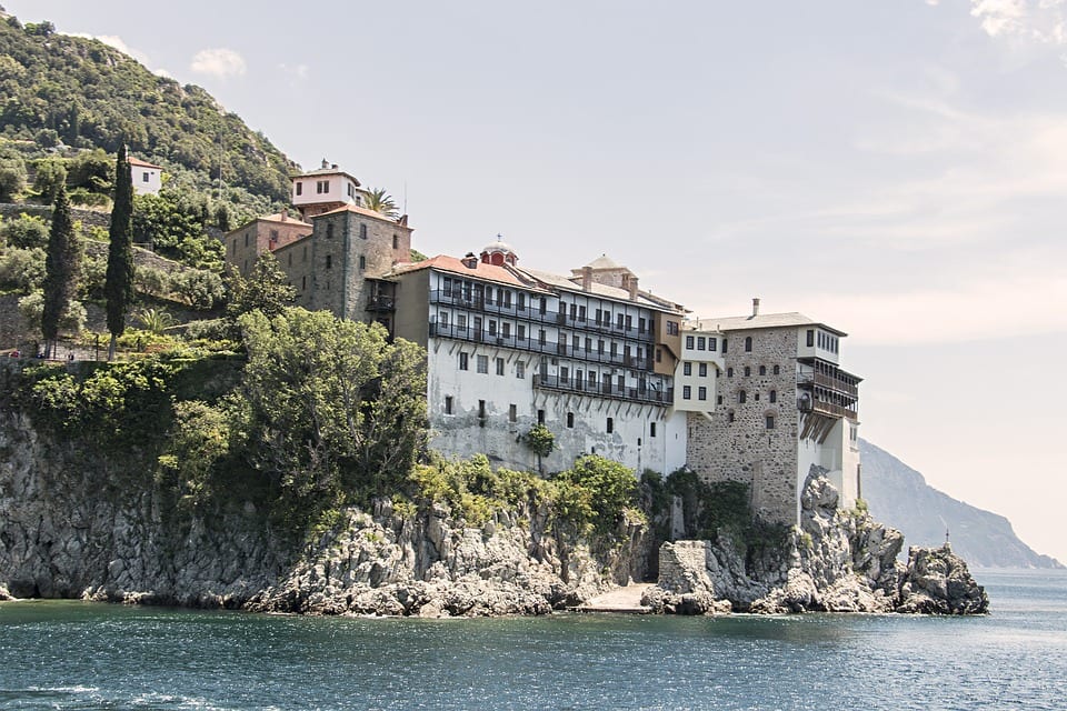 Mosteiros - Conheça sua história e os mais incríveis para se visitar