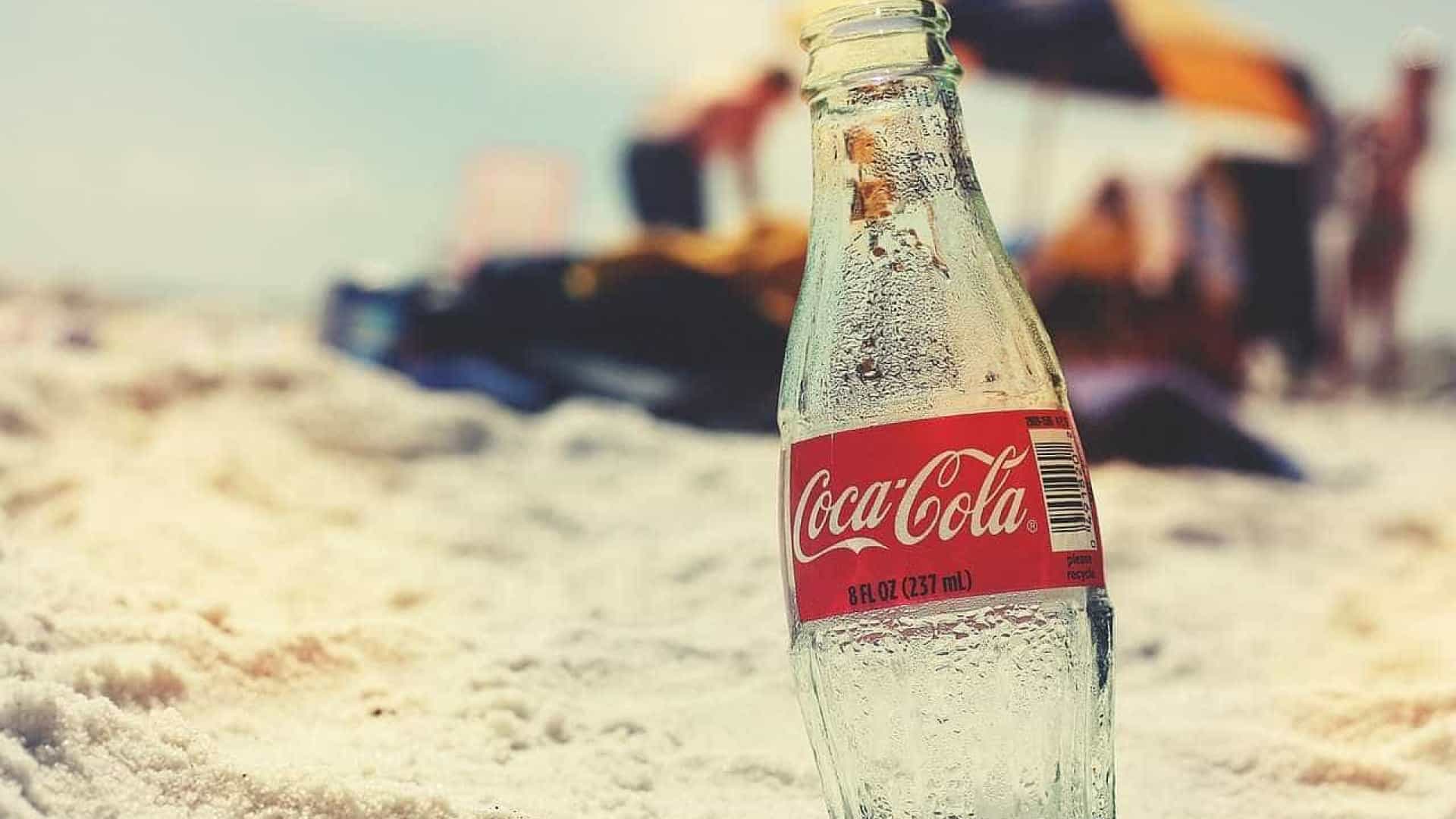 História da Coca-Cola - a marca mais conhecida do mundo
