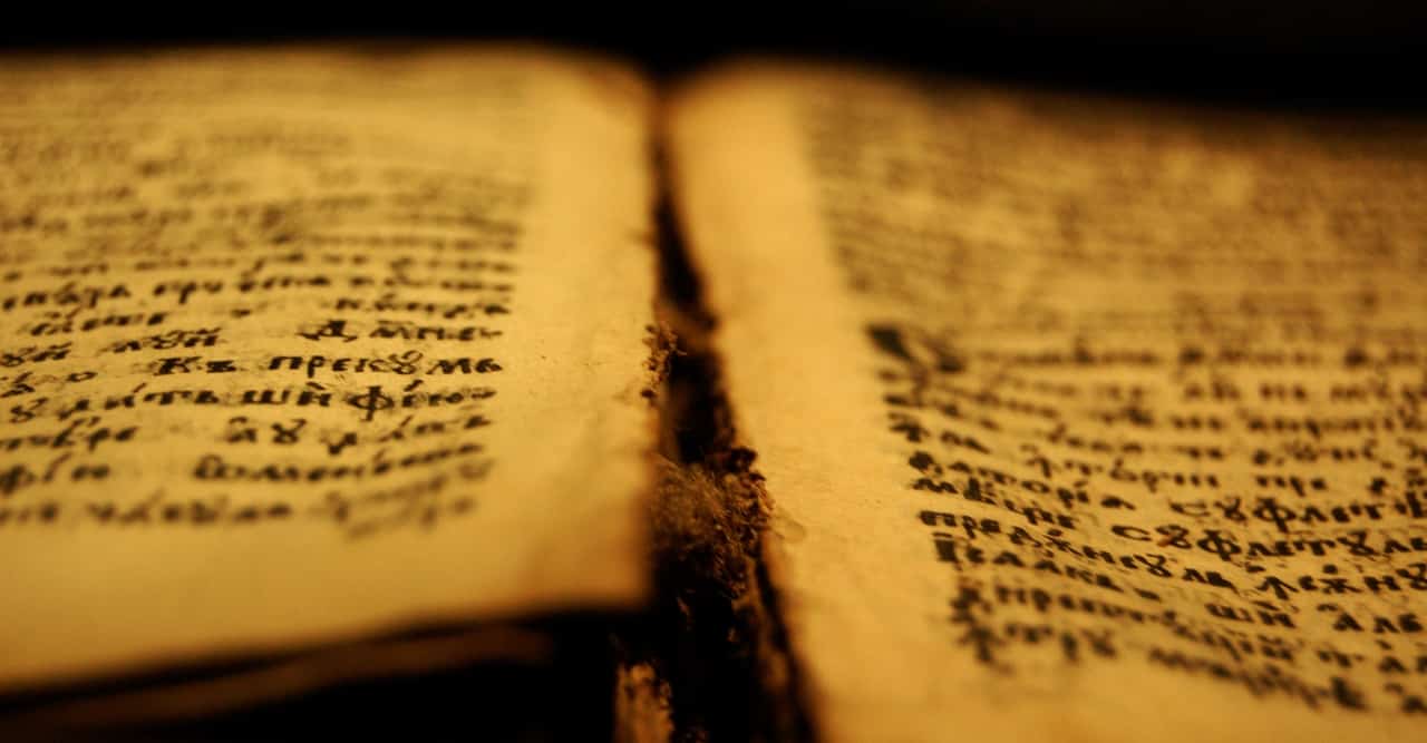 Quem escreveu a Bíblia - Conheça a história do antigo livro