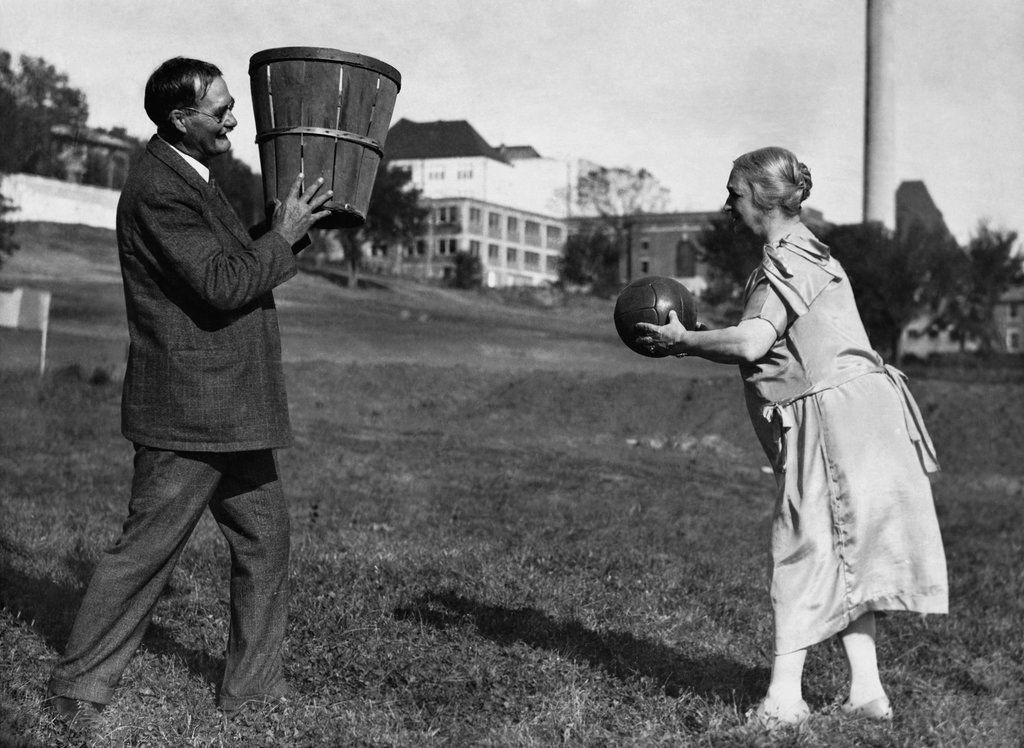 CANAL #SPORTS: O primeiro jogo de basquete da história