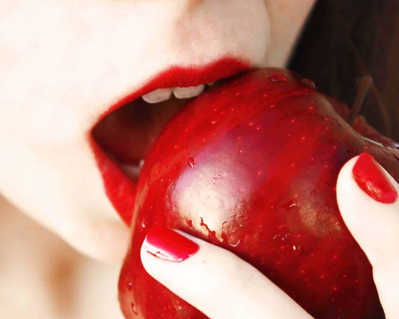 Fruto proibido - verdadeira origem do fruto do pecado (que não era maçã)