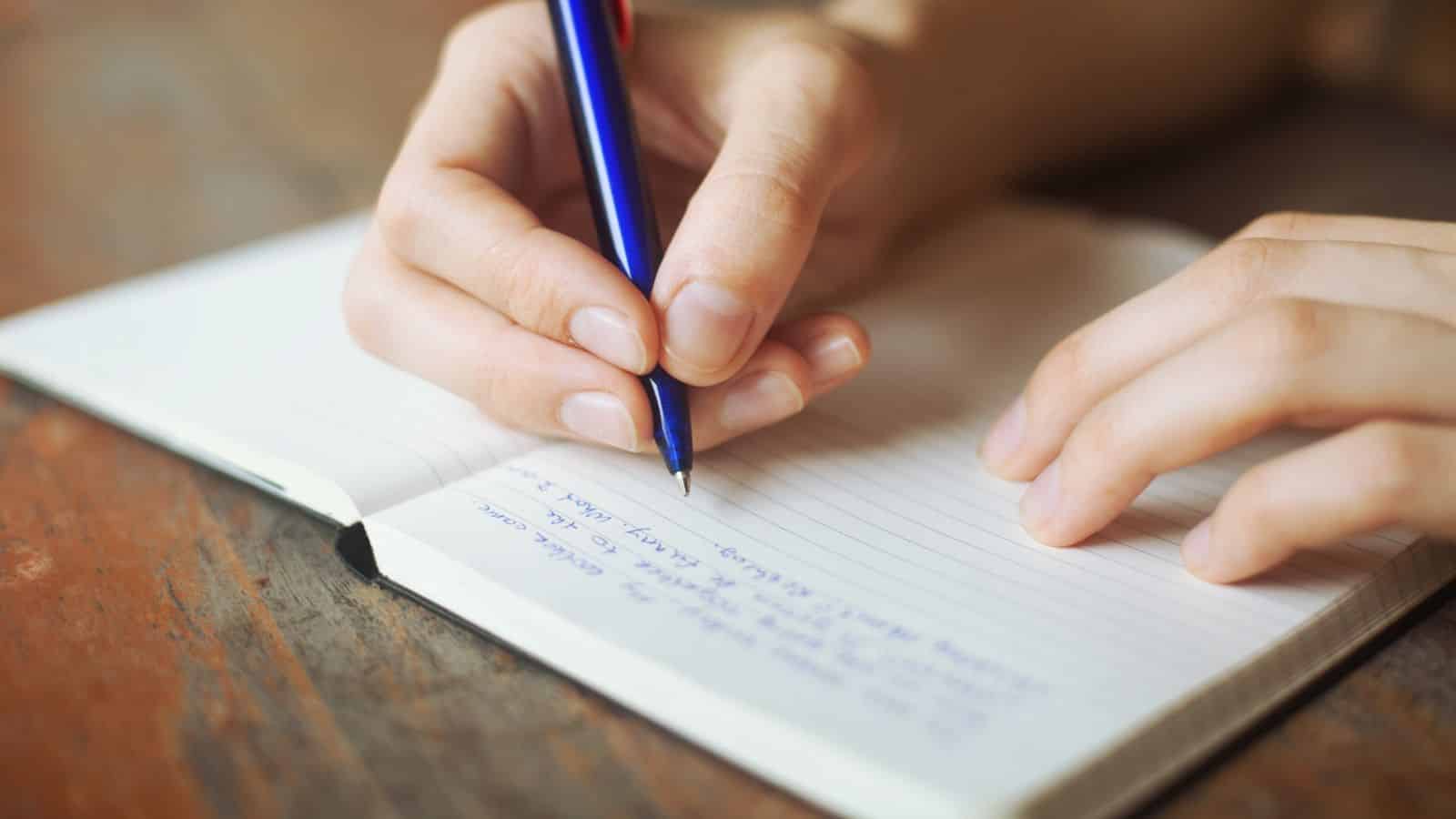 Letra feia - O que pode significar ter a caligrafia feia?