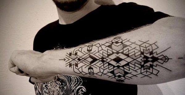 Tatuagens no braço - vantagens, desvantagens e dicas de desenhos