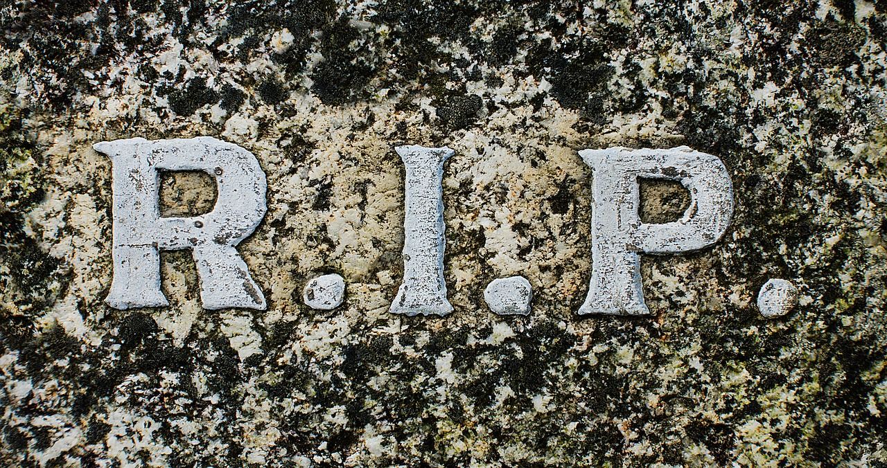 RIP? Qual é o significado e a tradução da sigla R.I.P.?