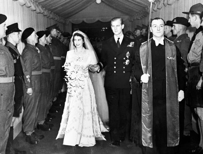 Príncipe Philip: Relembre a trajetória do marido da Rainha Elizabeth II