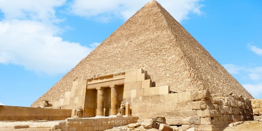 Quéops: a história completa da pirâmide e do faraó por trás dela
