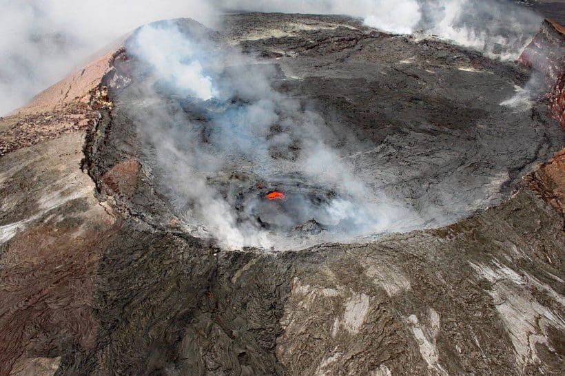 Como se forma um vulcão: origem e estrutura do fenômeno