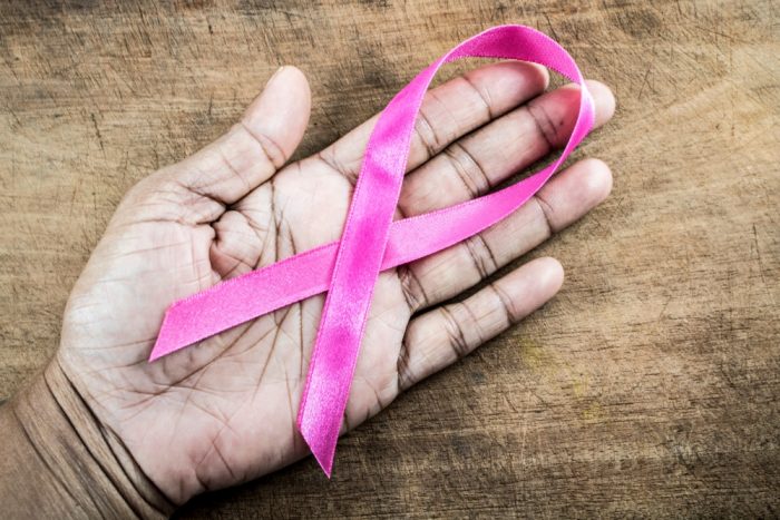 Como prevenir o câncer de mama? Saiba tudo sobre o Outubro Rosa