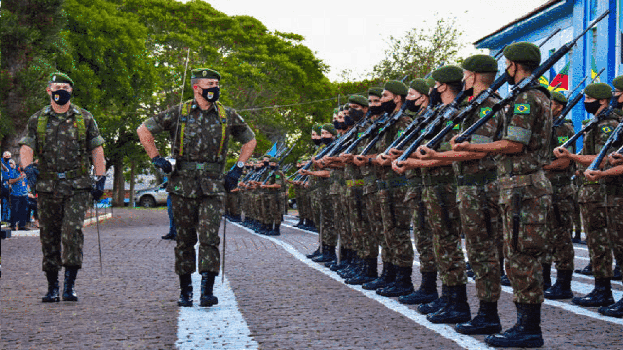 Exército gasta com camarão, bacalhau e bebidas na Amazônia