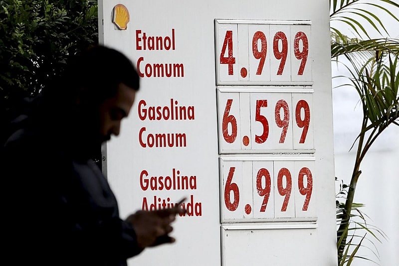 Petrobras reajusta gasolina nessa sexta-feira em meio a disparada de preços