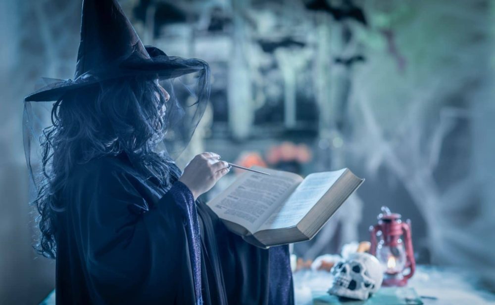 10 livros sobre bruxas para saber a verdade sobre elas